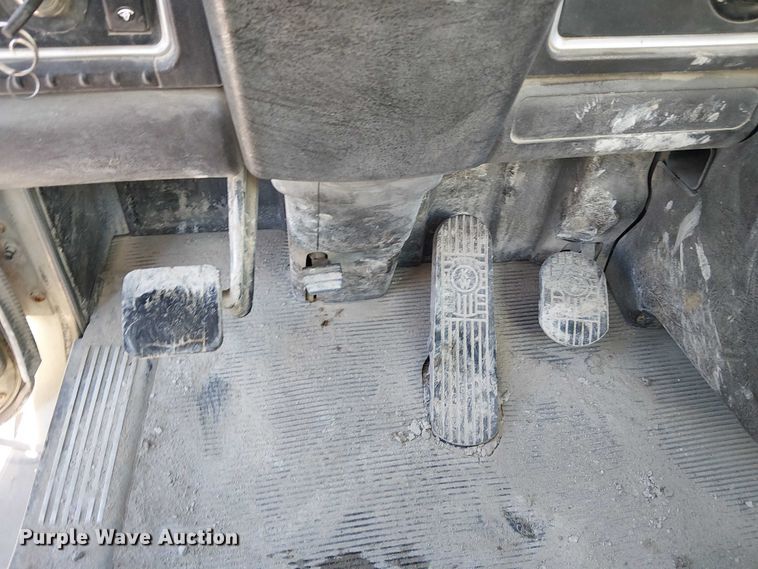 image for item FK0767 2008 Kenworth T880 ready mix truck