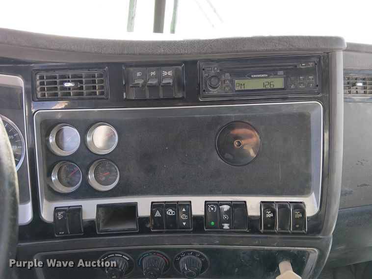 image for item FK0767 2008 Kenworth T880 ready mix truck