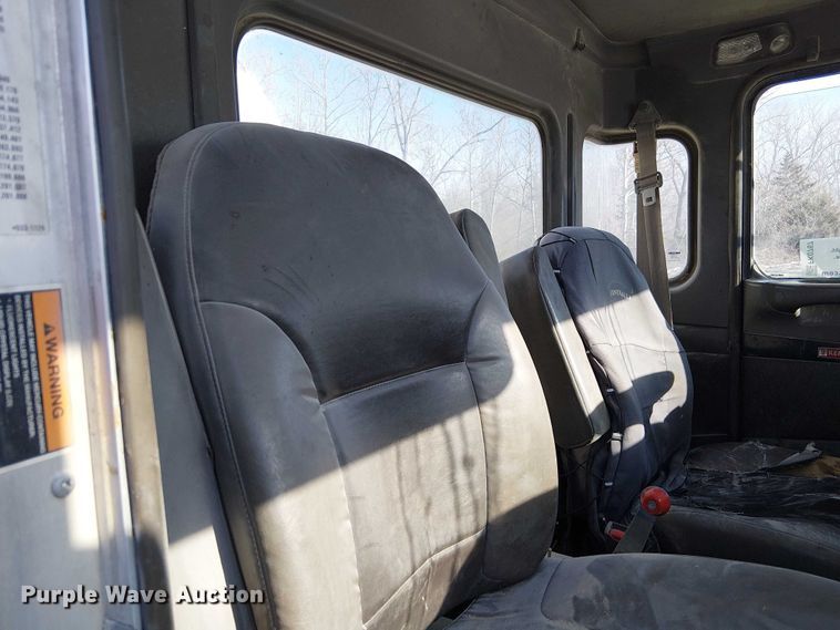 image for item FK0767 2008 Kenworth T880 ready mix truck