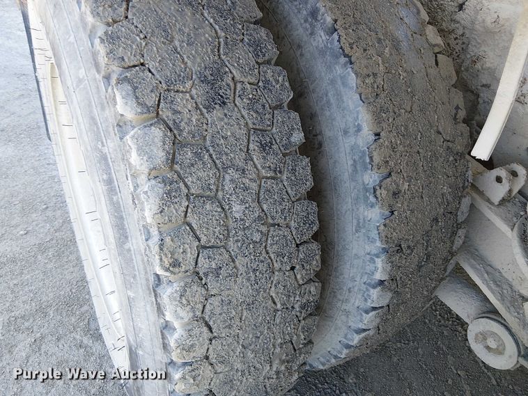 image for item FK0767 2008 Kenworth T880 ready mix truck