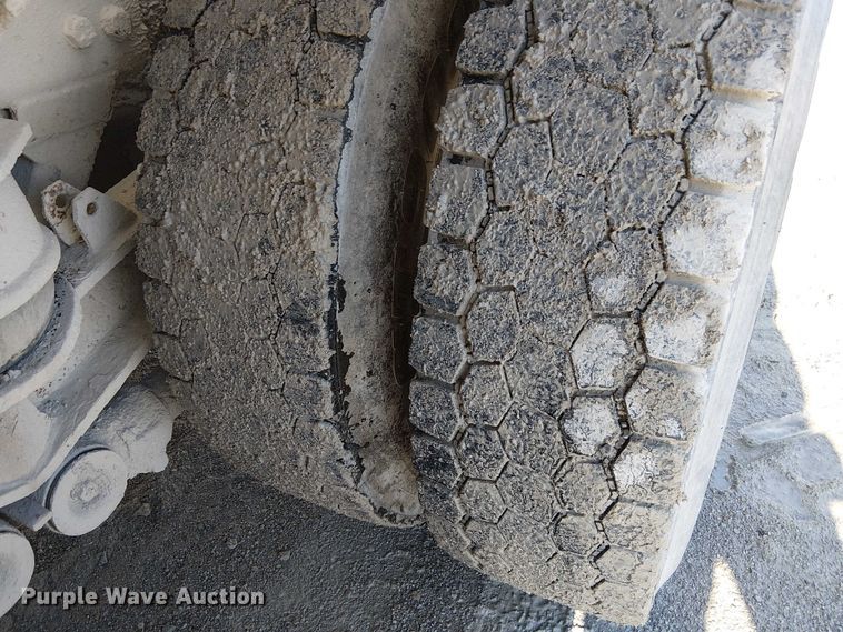 image for item FK0767 2008 Kenworth T880 ready mix truck