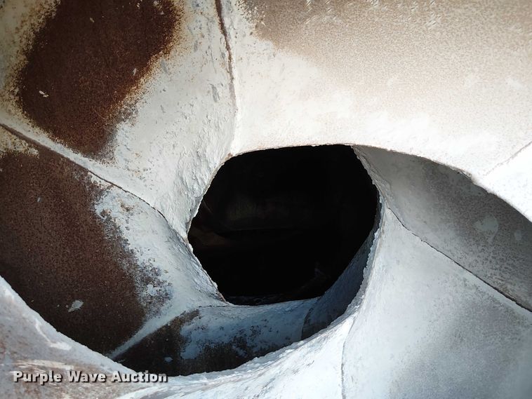 image for item FK0768 2004 Kenworth T800 ready mix truck