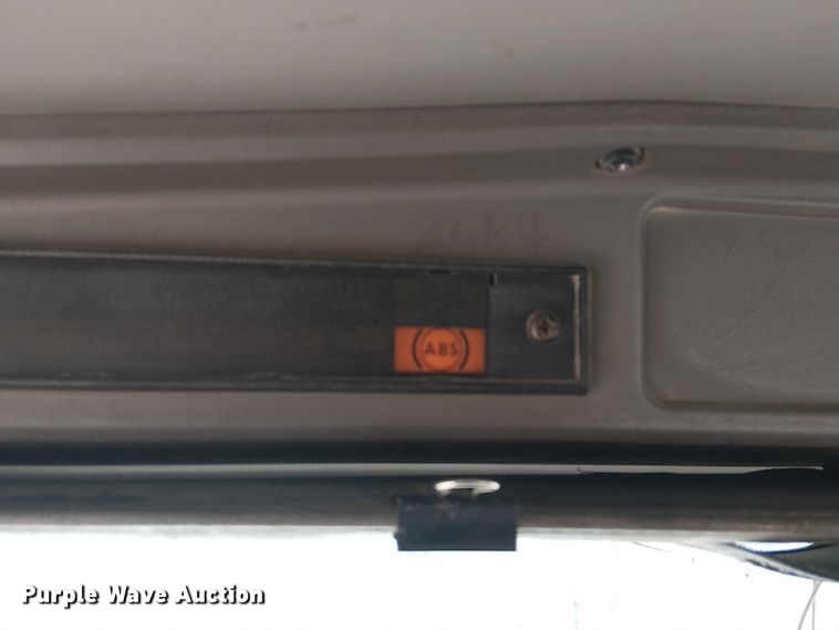 image for item FK0768 2004 Kenworth T800 ready mix truck