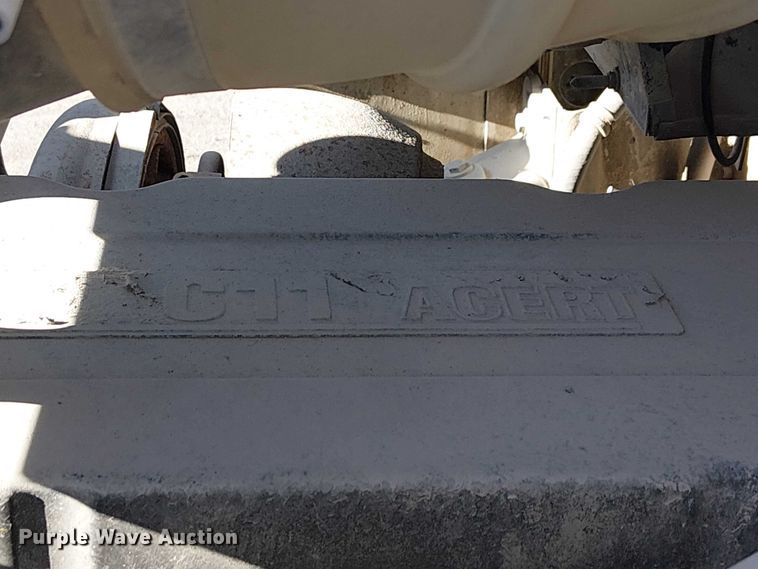 image for item FK0768 2004 Kenworth T800 ready mix truck