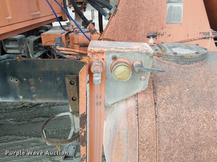 image for item FK0772 1998 Ford LT9511 ready mix truck