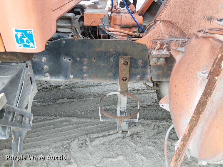 image for item FK0772 1998 Ford LT9511 ready mix truck