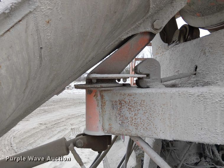 image for item FK0772 1998 Ford LT9511 ready mix truck