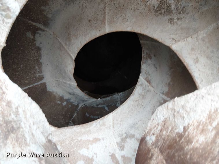 image for item FK0772 1998 Ford LT9511 ready mix truck