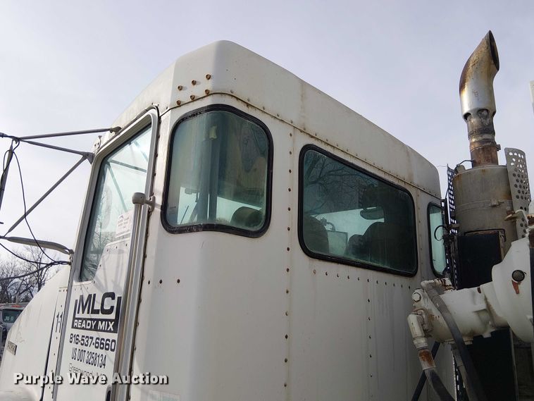 image for item FK0773 2008 Kenworth T800 ready mix truck