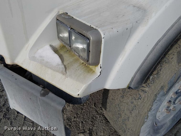 image for item FK0773 2008 Kenworth T800 ready mix truck