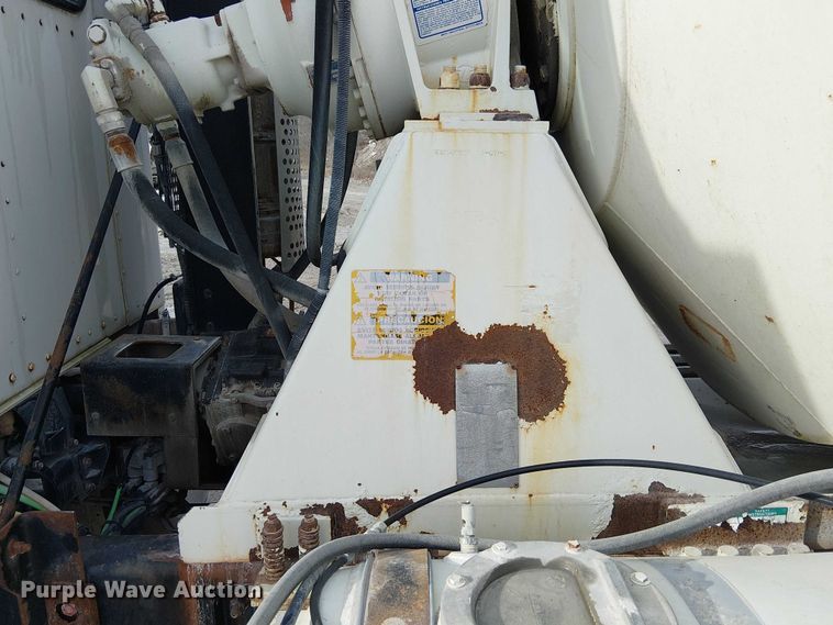 image for item FK0773 2008 Kenworth T800 ready mix truck