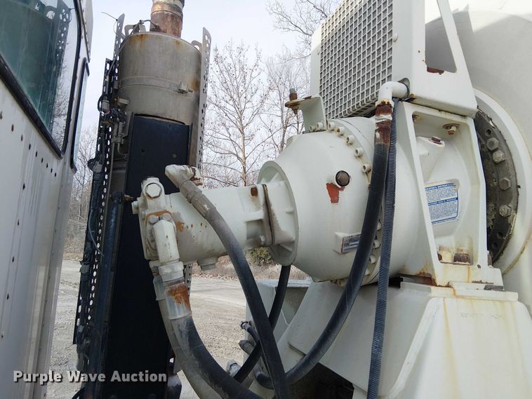 image for item FK0773 2008 Kenworth T800 ready mix truck