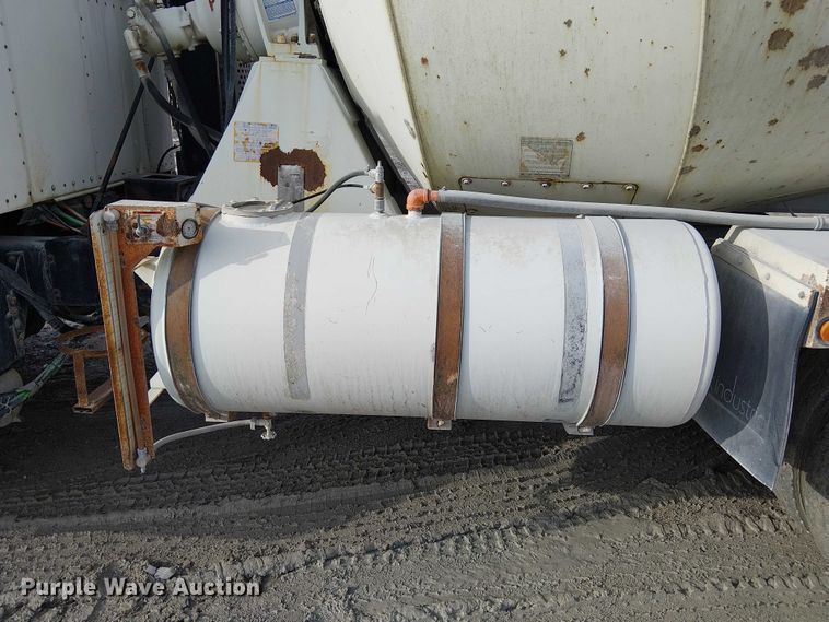 image for item FK0773 2008 Kenworth T800 ready mix truck