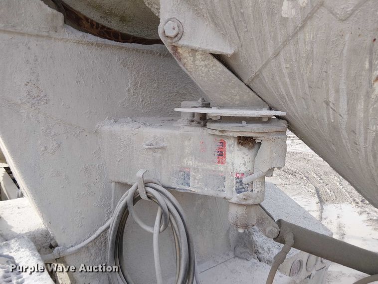 image for item FK0773 2008 Kenworth T800 ready mix truck