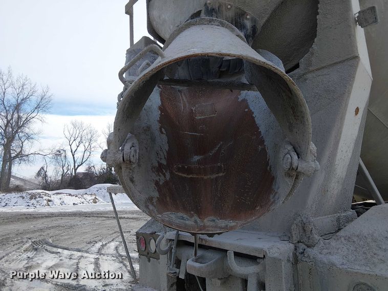 image for item FK0773 2008 Kenworth T800 ready mix truck