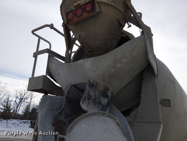 image for item FK0773 2008 Kenworth T800 ready mix truck