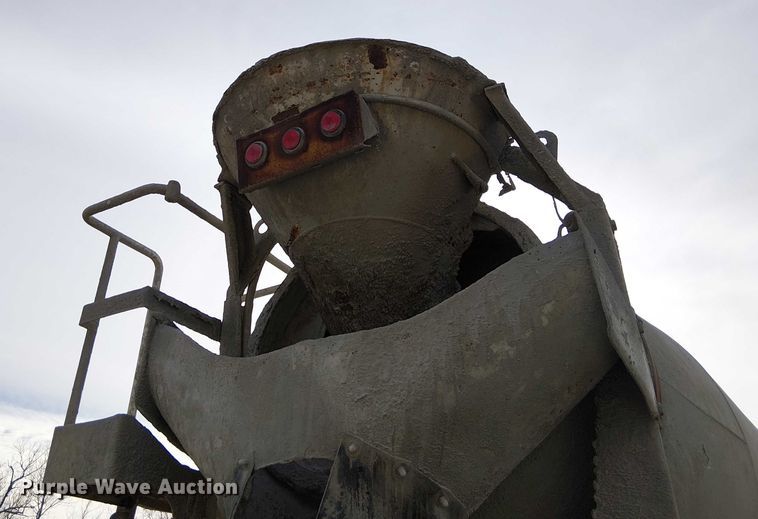 image for item FK0773 2008 Kenworth T800 ready mix truck