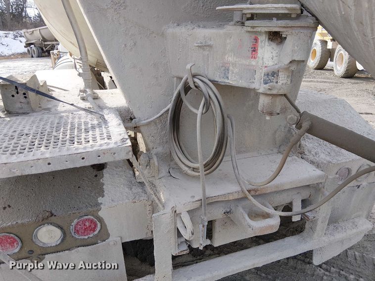 image for item FK0773 2008 Kenworth T800 ready mix truck