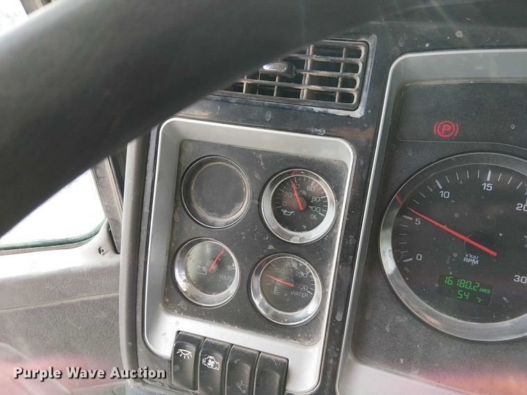 image for item FK0773 2008 Kenworth T800 ready mix truck