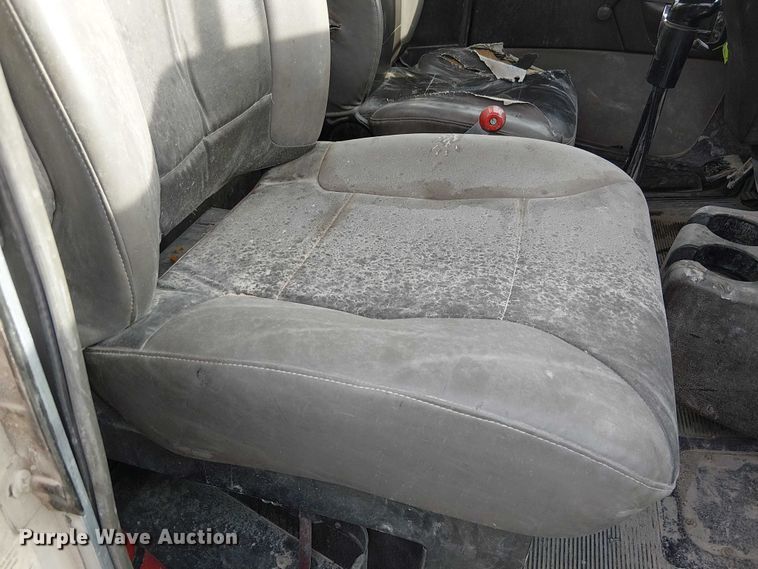 image for item FK0773 2008 Kenworth T800 ready mix truck