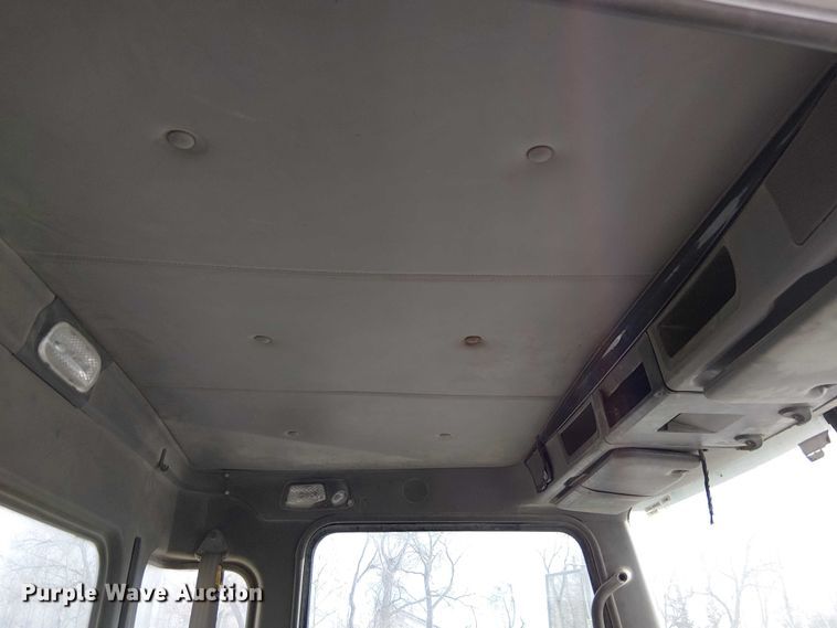 image for item FK0773 2008 Kenworth T800 ready mix truck