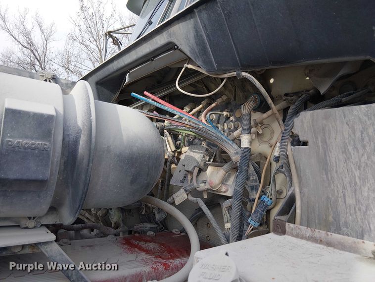 image for item FK0773 2008 Kenworth T800 ready mix truck