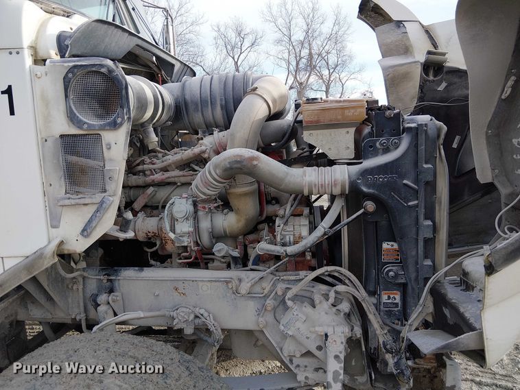 image for item FK0773 2008 Kenworth T800 ready mix truck