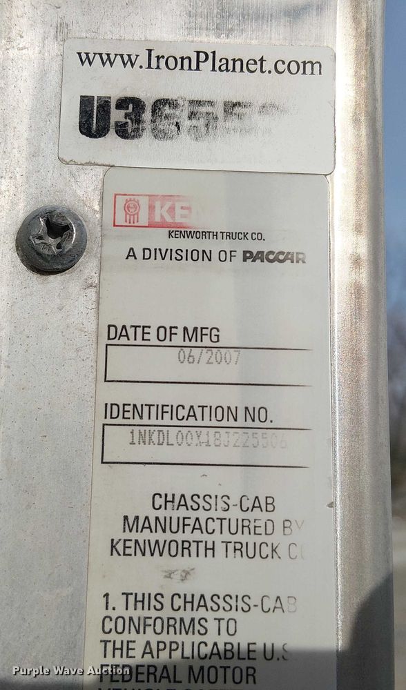 image for item FK0773 2008 Kenworth T800 ready mix truck