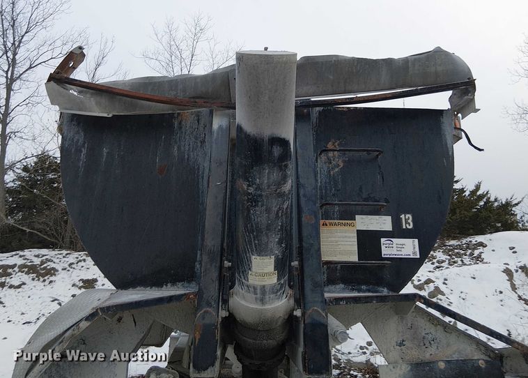 image for item FK0779 1999 Clement end dump trailer