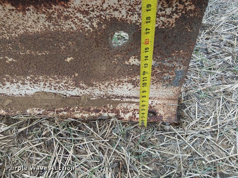 image for item FK0782 (4) I-beams