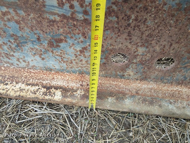 image for item FK0788 (2) I-beams