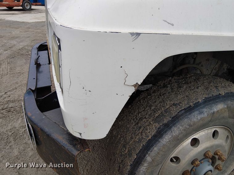 image for item FK0798 1999 Mack RD688S dump truck