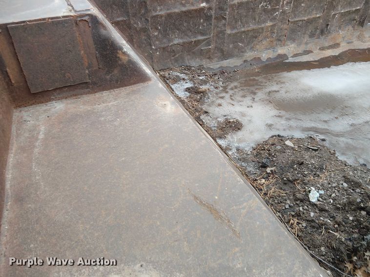 image for item FK0798 1999 Mack RD688S dump truck