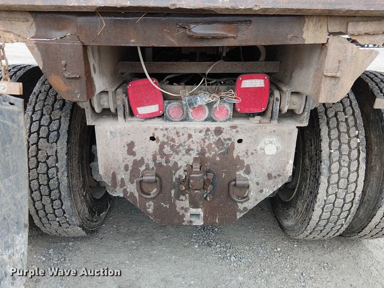 image for item FK0798 1999 Mack RD688S dump truck