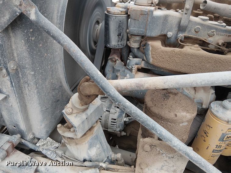 image for item FK0798 1999 Mack RD688S dump truck