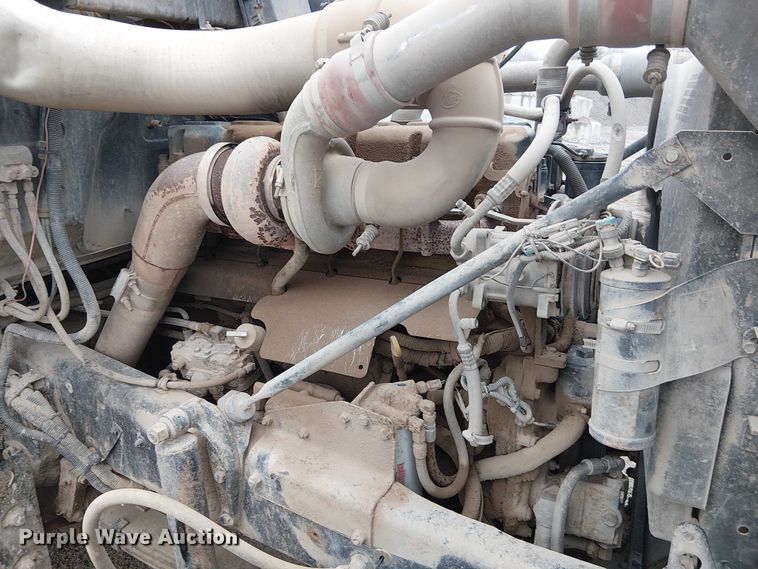 image for item FK0798 1999 Mack RD688S dump truck