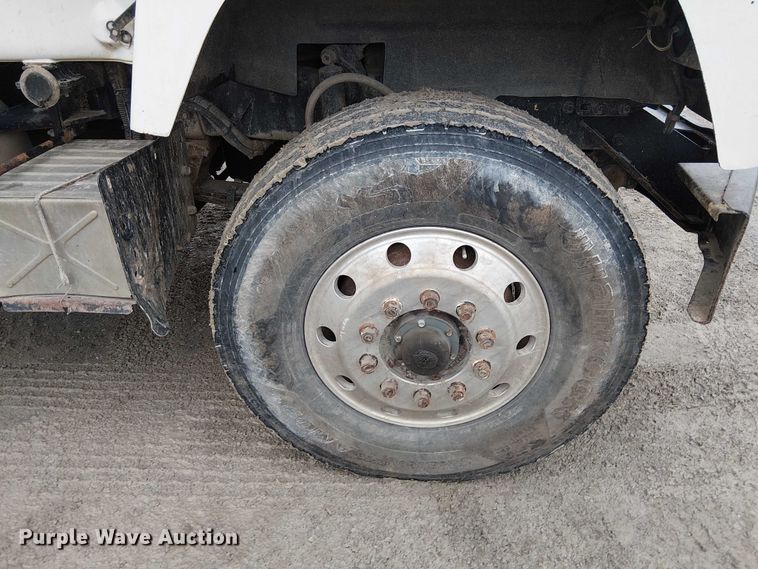 image for item FK0798 1999 Mack RD688S dump truck