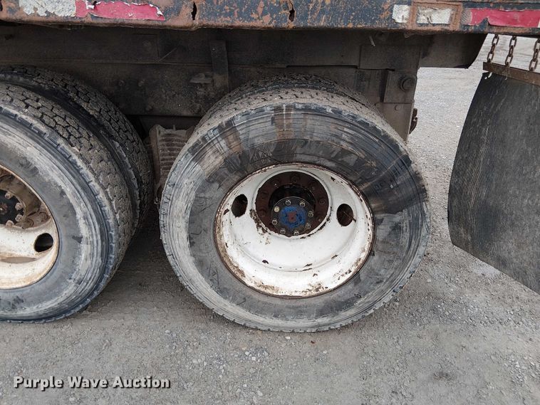 image for item FK0798 1999 Mack RD688S dump truck