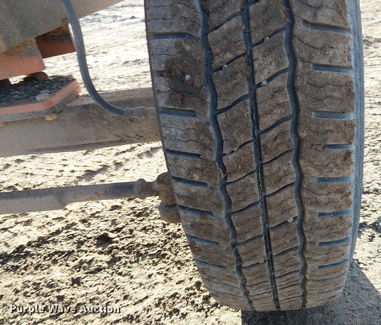 image for item FK0829 2006 Broce RJ 350 broom