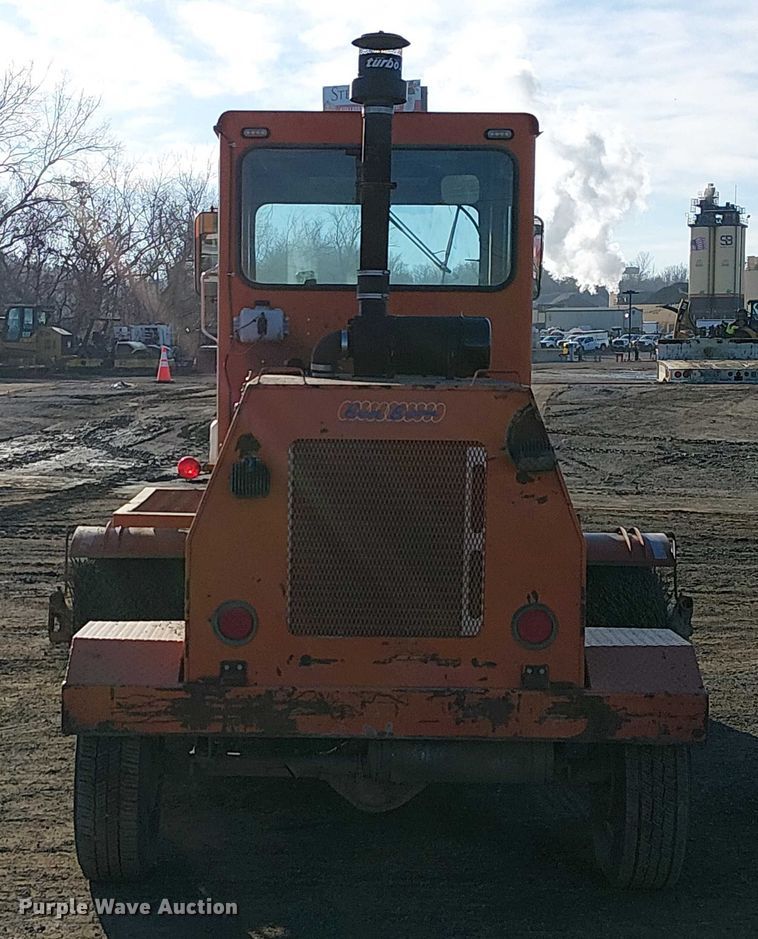 image for item FK0830 2006 Broce RJ 350 broom