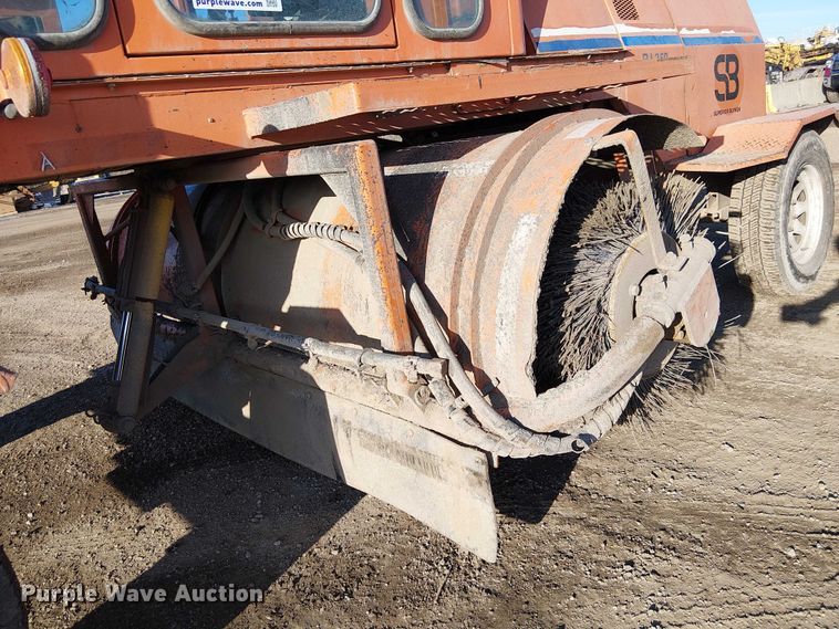 image for item FK0830 2006 Broce RJ 350 broom