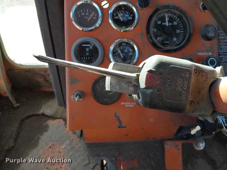 image for item FK0830 2006 Broce RJ 350 broom