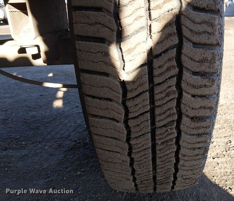 image for item FK0830 2006 Broce RJ 350 broom