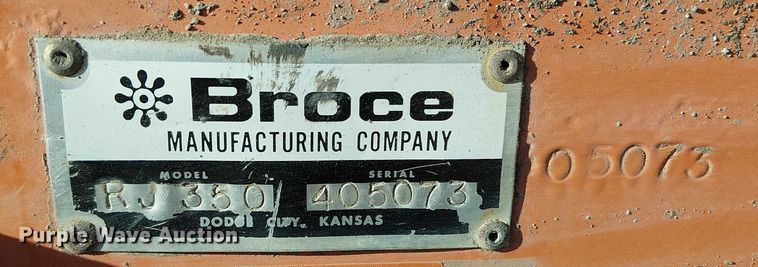 image for item FK0830 2006 Broce RJ 350 broom