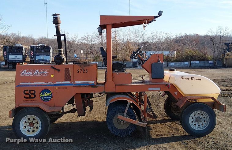 image for item FK0831 2007 Broce RJ 350 broom