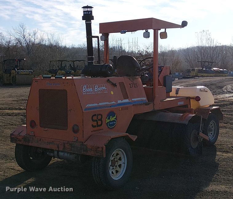 image for item FK0831 2007 Broce RJ 350 broom