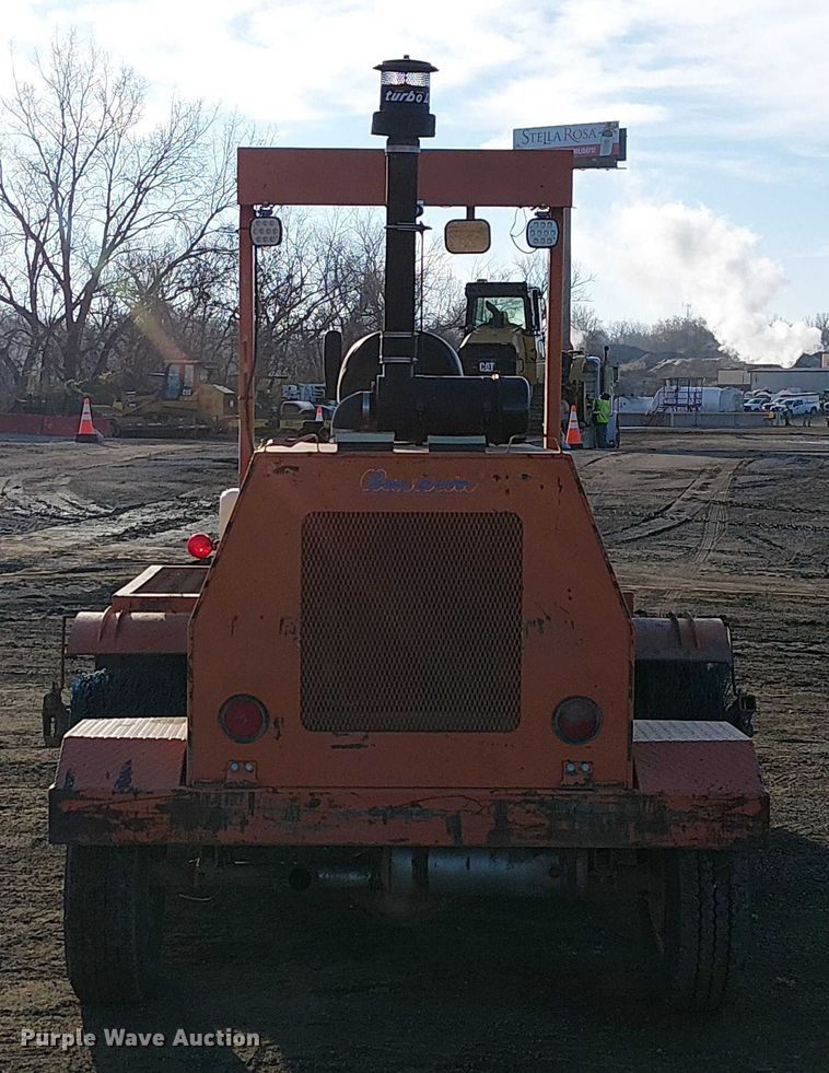 image for item FK0831 2007 Broce RJ 350 broom