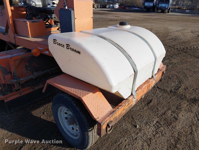 image for item FK0831 2007 Broce RJ 350 broom