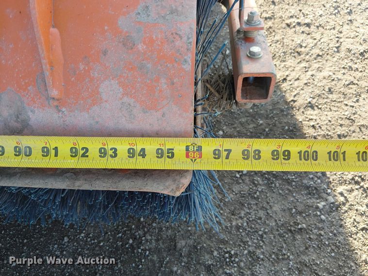 image for item FK0831 2007 Broce RJ 350 broom