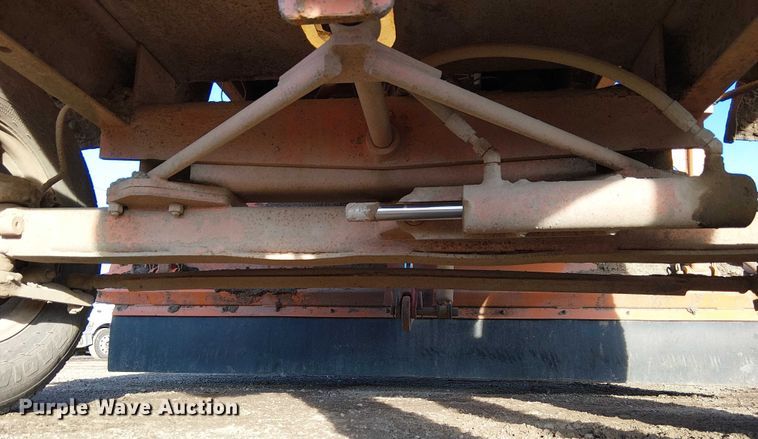 image for item FK0831 2007 Broce RJ 350 broom